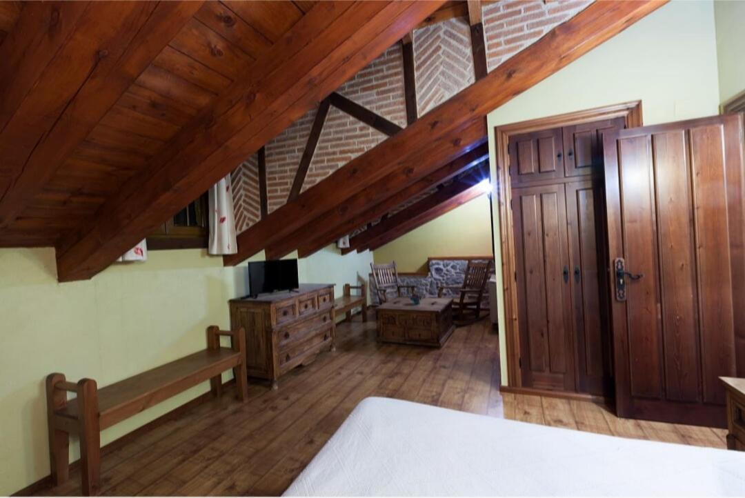 Autentica Casa Rural Con Encanto By Bebalmy Sorihuela Bagian luar foto